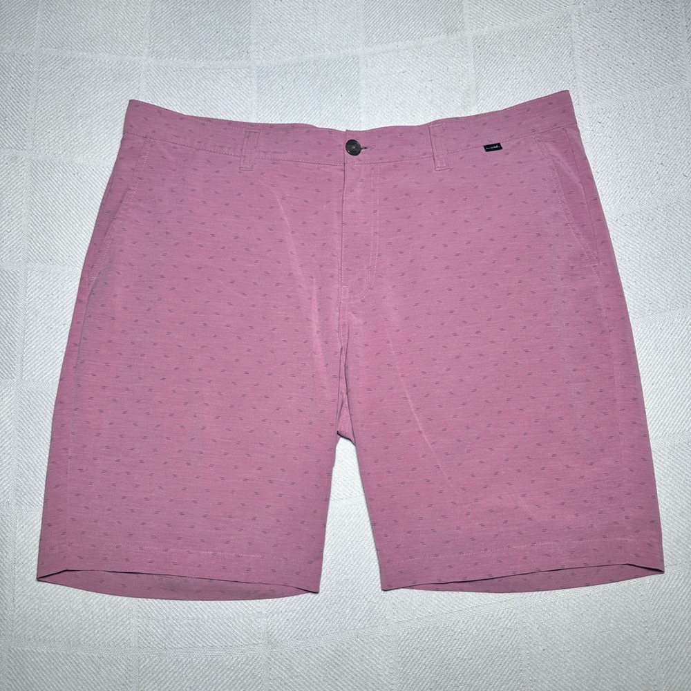 TravisMathew Manzanillo Shorts Mens 40 Stretch Micro-Print Pink Performance